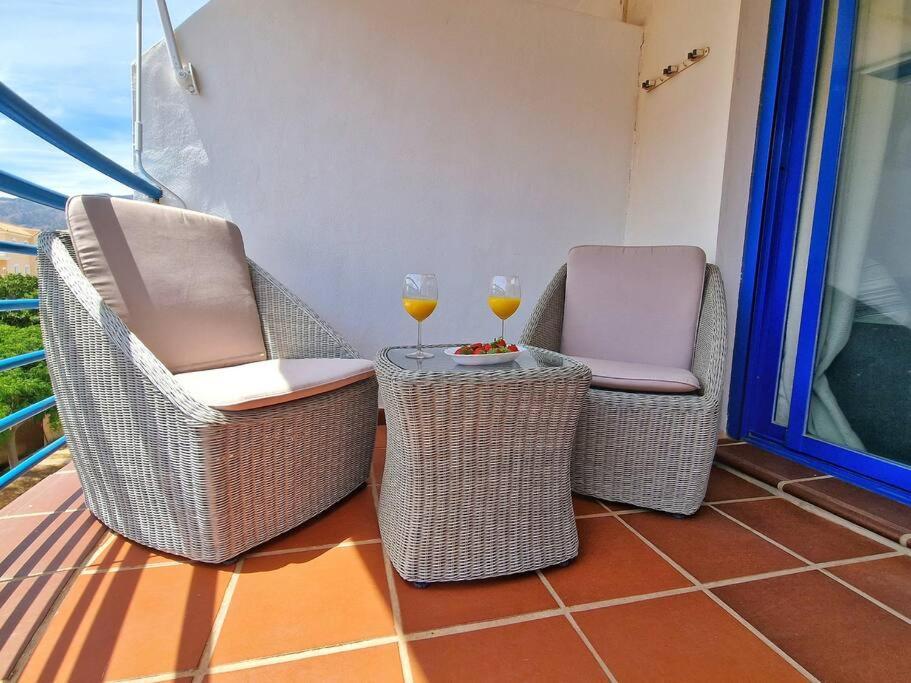 Appartamento Acogedor Piso Con Terraza Y Parking! Benalmádena Esterno foto